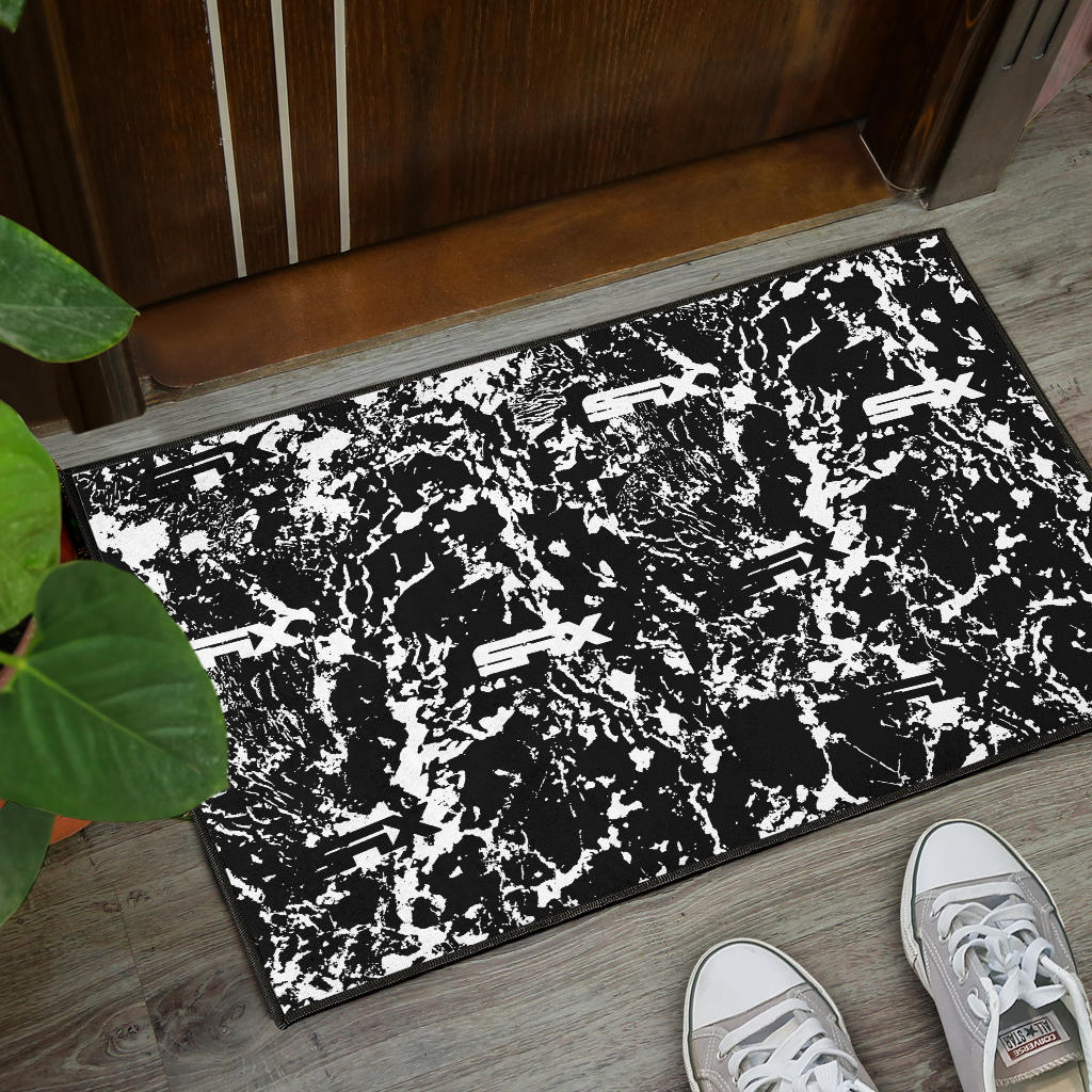 BLACK TIGER CAMO RUG